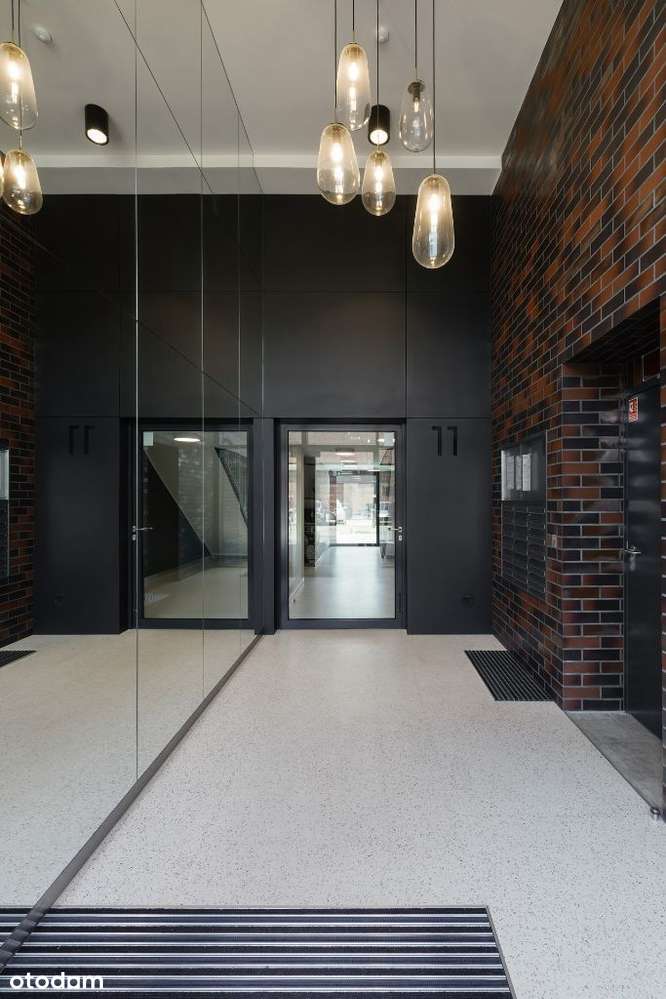 Przestronne mieszkanie w sercu żeglarstwa-8