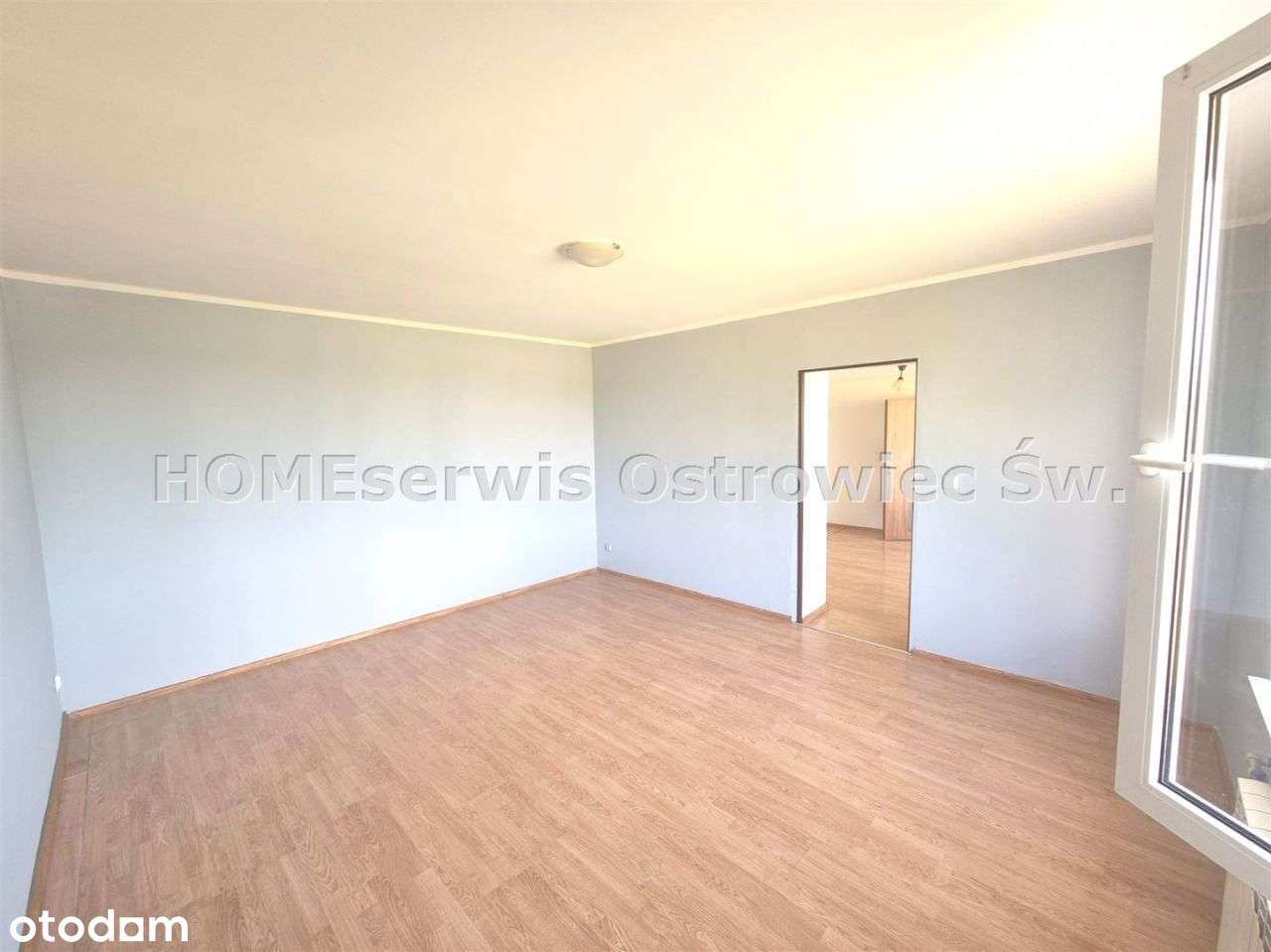 Dom wielorodzinny o pow. 187 m2 na dziąłce 1783 m2-8