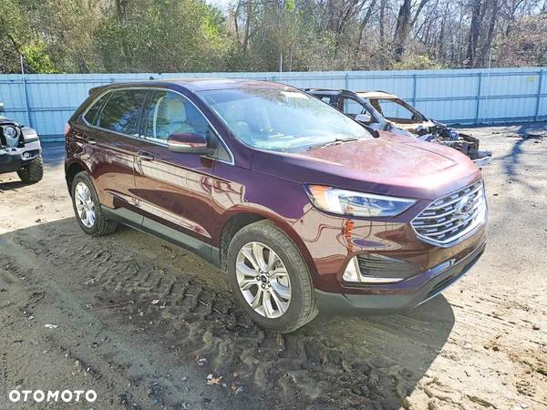 Ford EDGE - 2