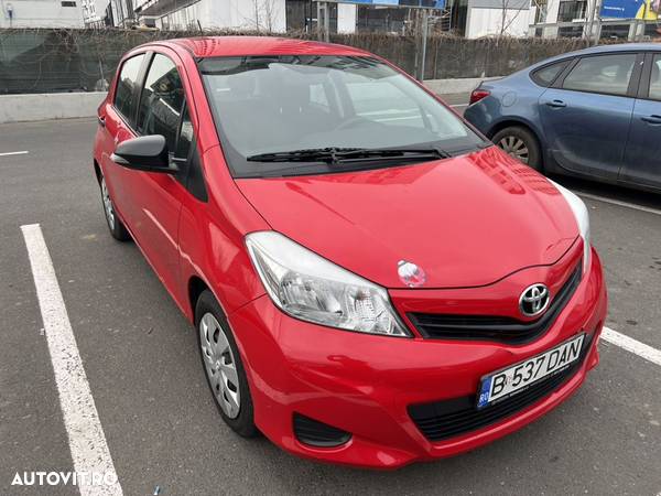 Toyota Yaris 1.3 VVT-i Luna - 2