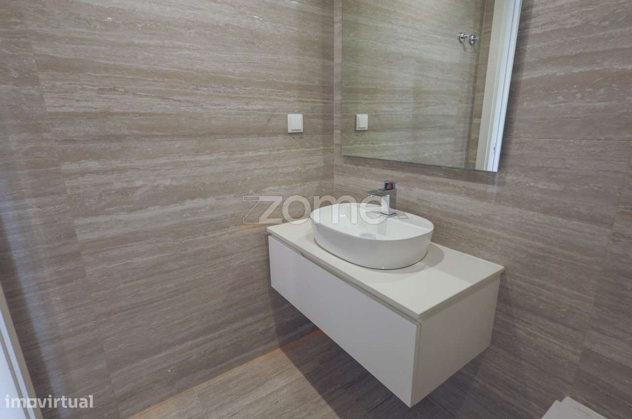 Apartamento T3 com garagem-10