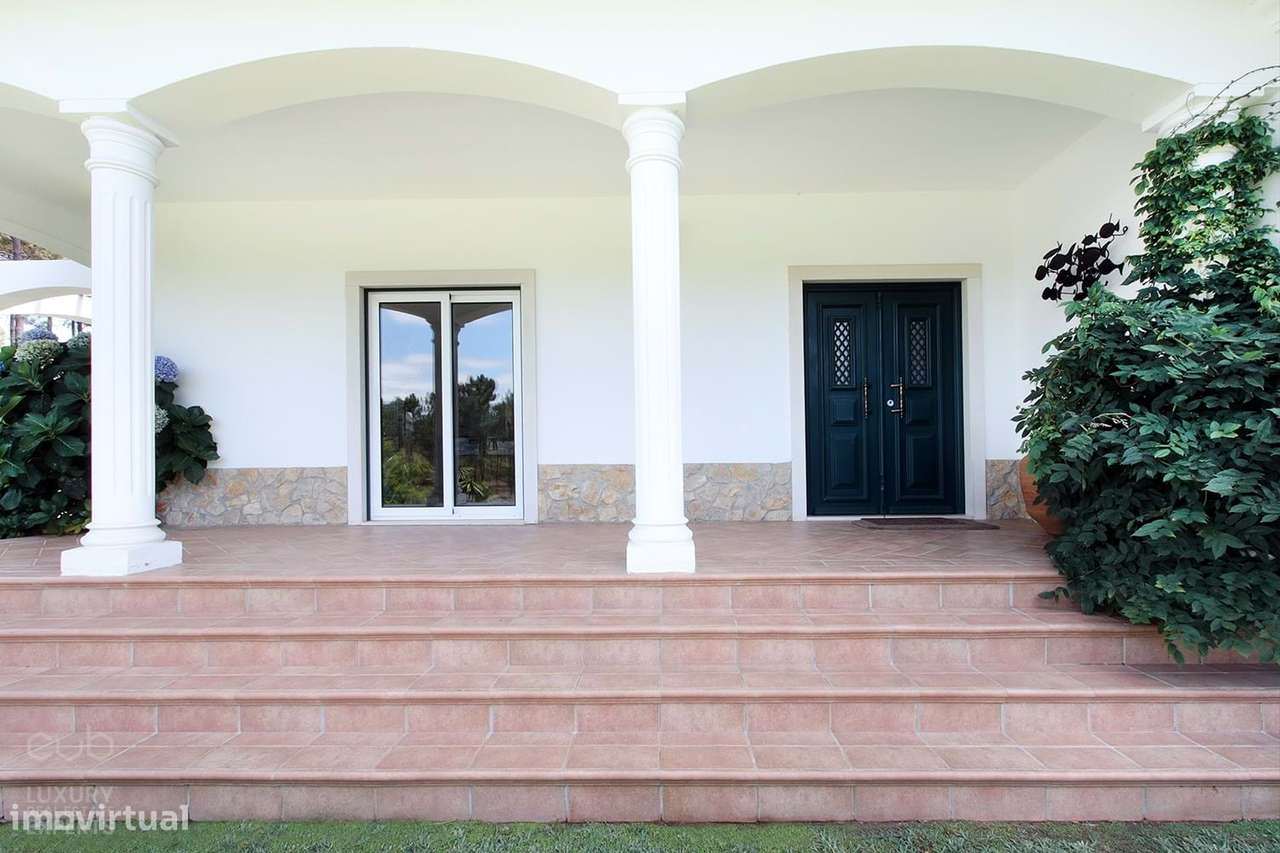 VILLA BLANCA, Privacidade e conforto na Verdizela-8