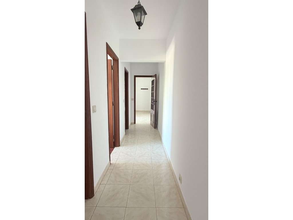 Apartamento T2 - Santo António da Charneca-12