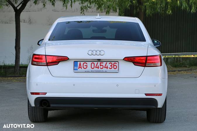 Audi A4 2.0 TDI S tronic - 12