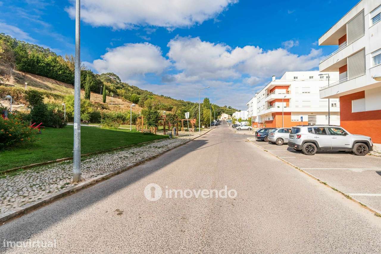 Apartamento T3 Duplex novo, com terraço e garagem, em Loures-46