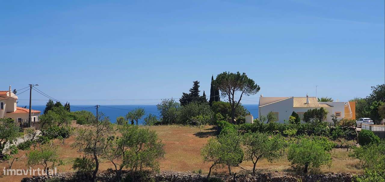 Terreno com vista de mar com área de construção-8