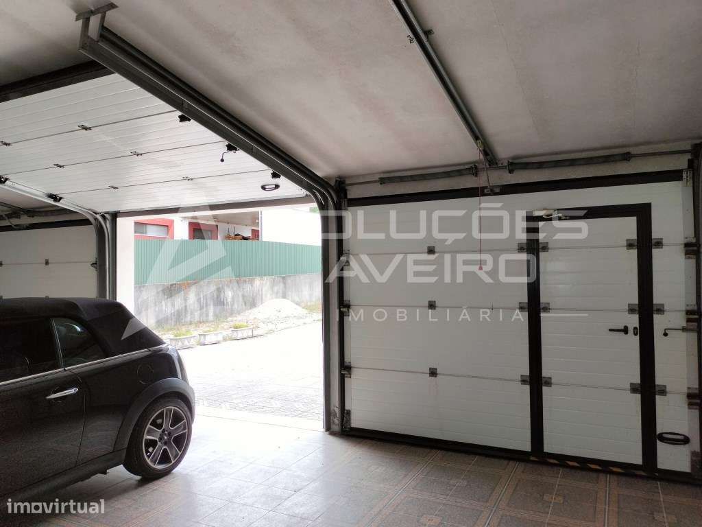 Moradia T4 com Piscina-8