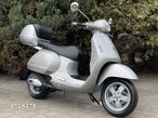 Piaggio Vespa - 1