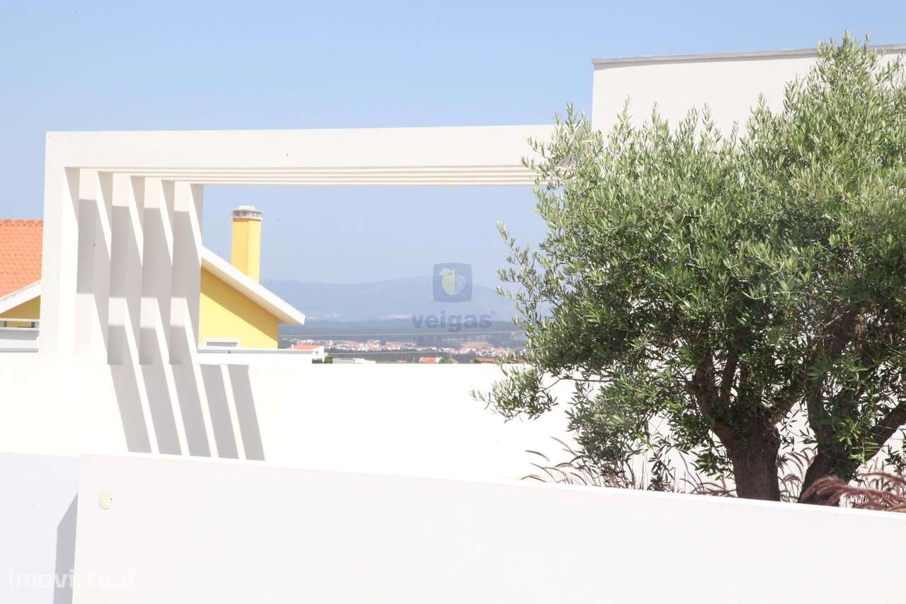 Moradia Unifamiliar com Piscina - Lourinhã - Grande imagem: 4/20