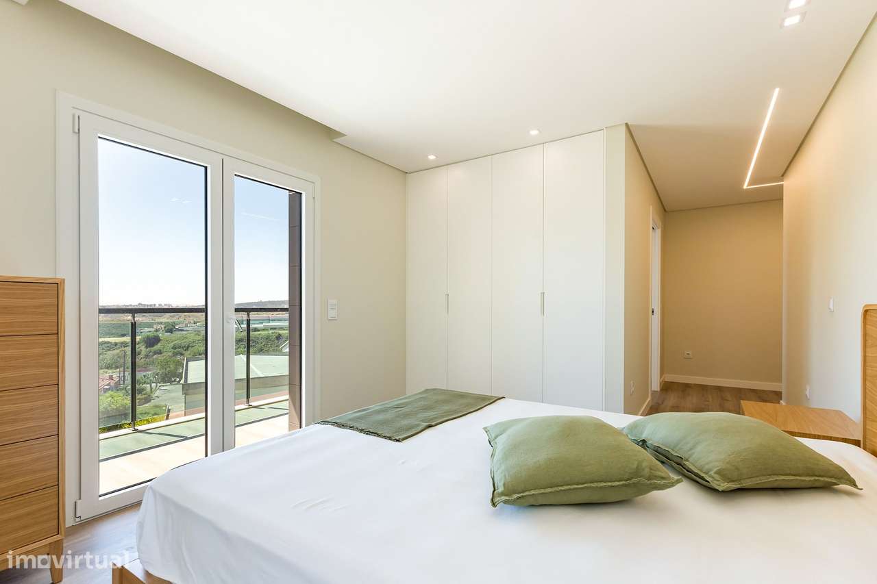T3 Famões | Varandas | Piscina | Garagem-9