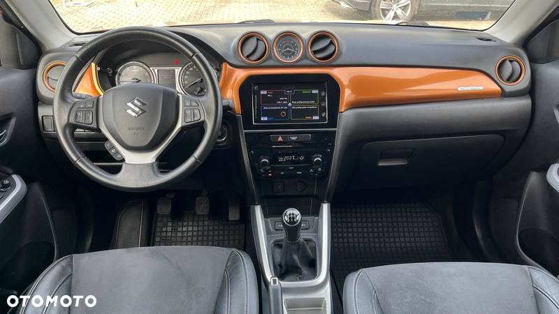 Suzuki Vitara 1.6 XLED 2WD - 10