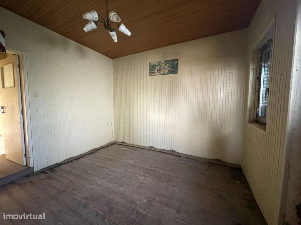 MORADIA P/ RECONSTRUÇÃO - MURTOSA-9