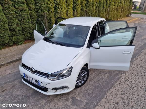 Volkswagen Polo 1.4 TDI Blue Motion Technology Lounge - 14