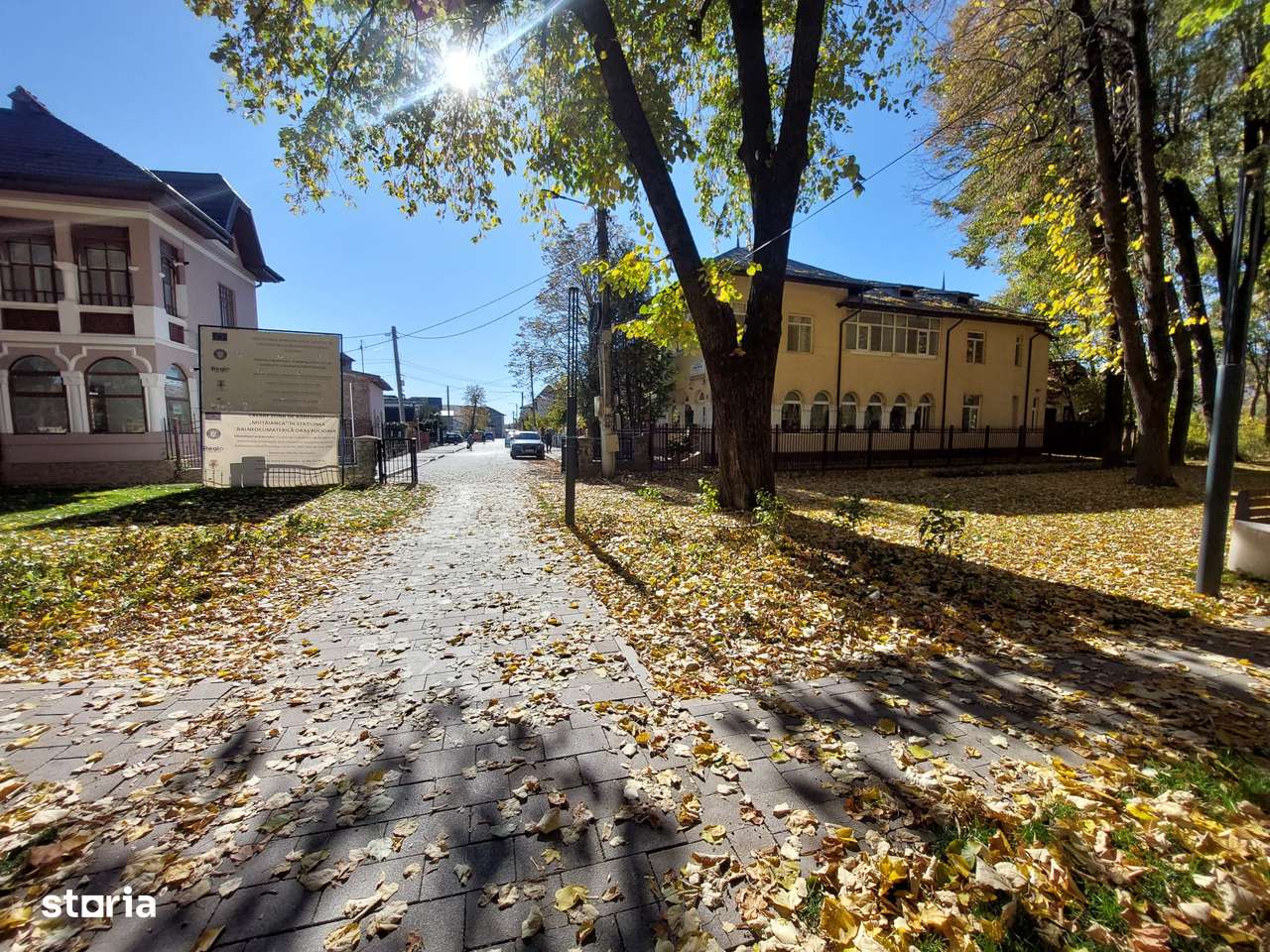 COMISION 0, Casa renovabila 3 camere, ultracentral, 750mp, Pucioasa - Imagine principală: 5/5