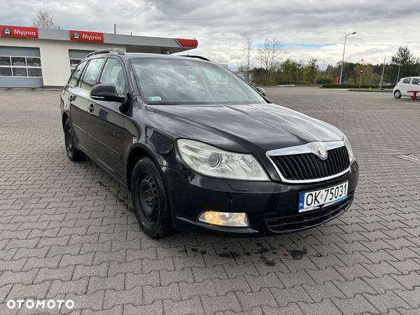 Skoda Octavia 1.8 TSI Ambiente - 2