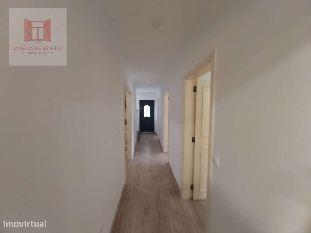 Quintinha com Moradia V3 Piscina - Sintra-18