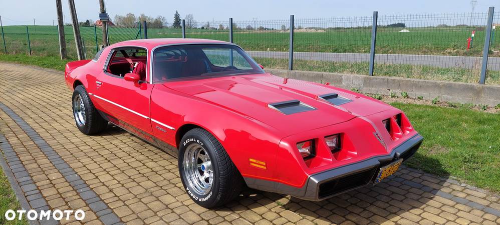 Pontiac Firebird - 3