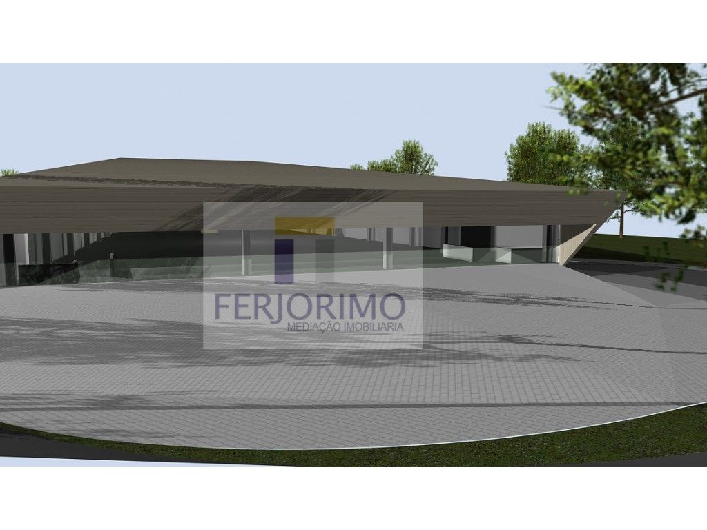 TERRENO PARA CONSTRUÇÃO 

ARMAZEM / STAND. 

EXCELENTE