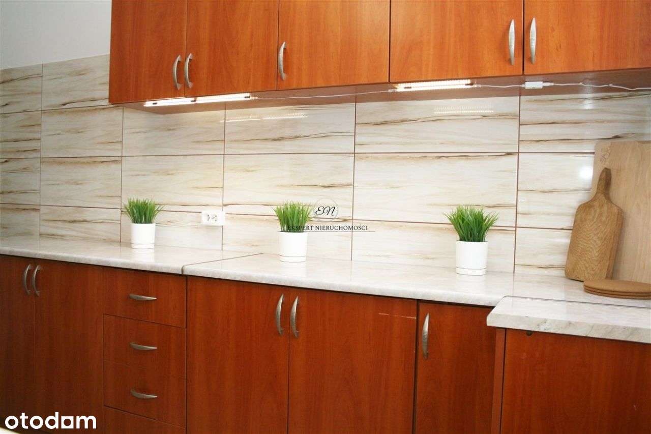 Przytulne M5 z balkonem i klimatyzacją - Żory !!!-9