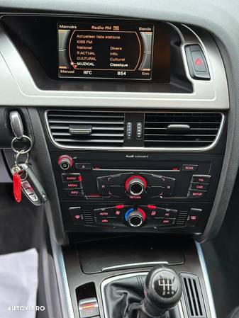 Audi A4 2.0 TDI Avant - 16