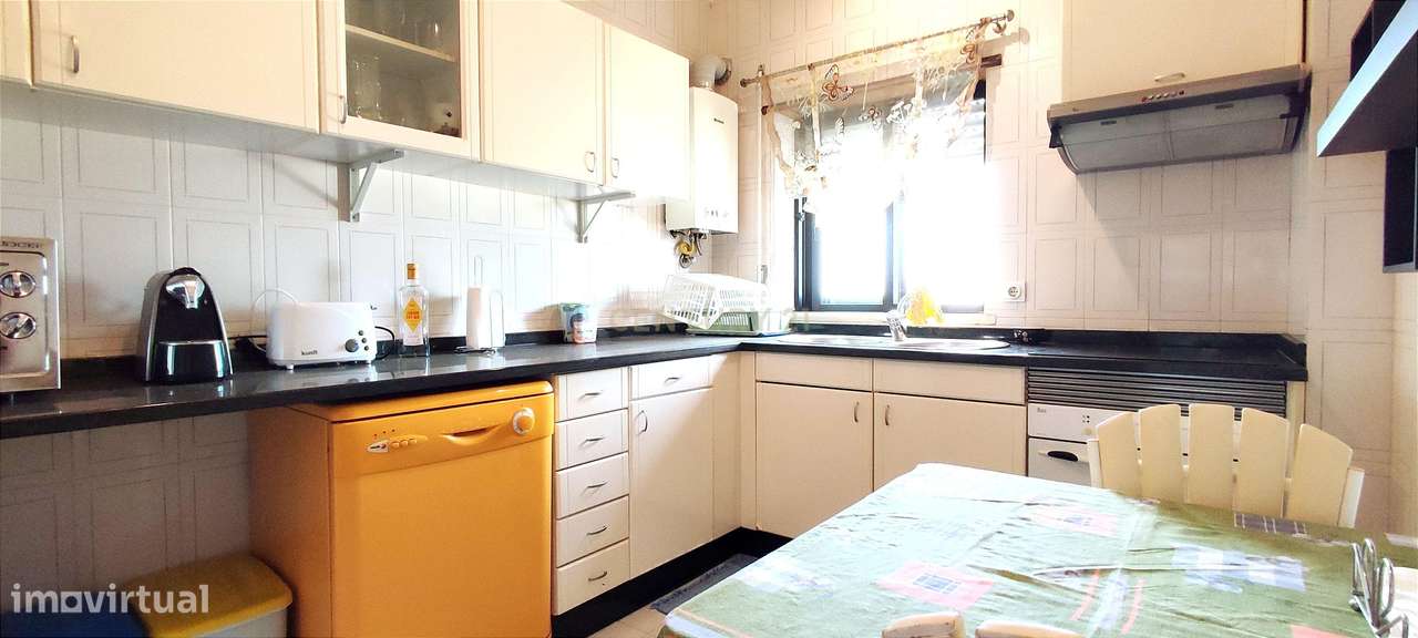 Apartamento T4 Duplex em Santa Clara - Viver com Conforto e Tranquilid - Grande imagem: 5/16