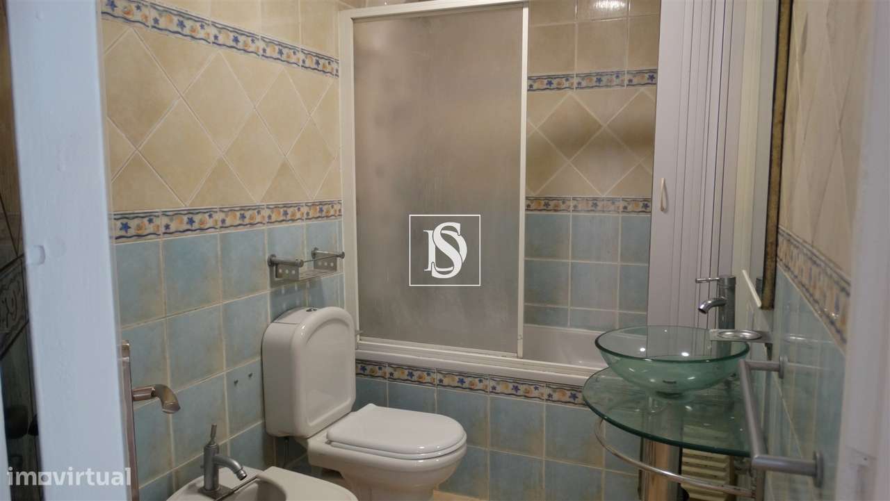 Apartamento T2 Venda na Tapada das Mercês-6