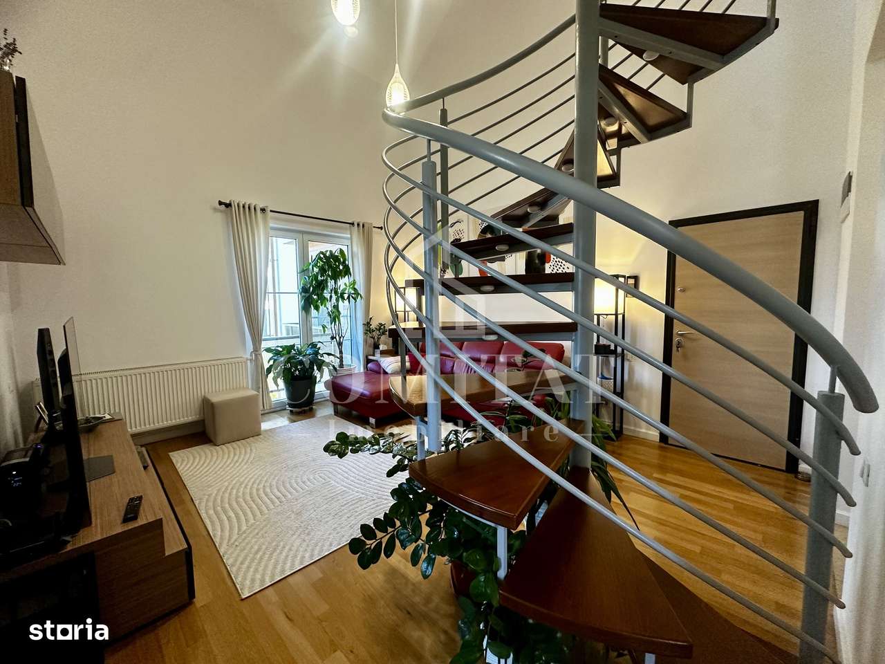 Penthouse cu scara interioară | Parcare și Boxă | Valea Chintaului - Imagine principală: 5/20