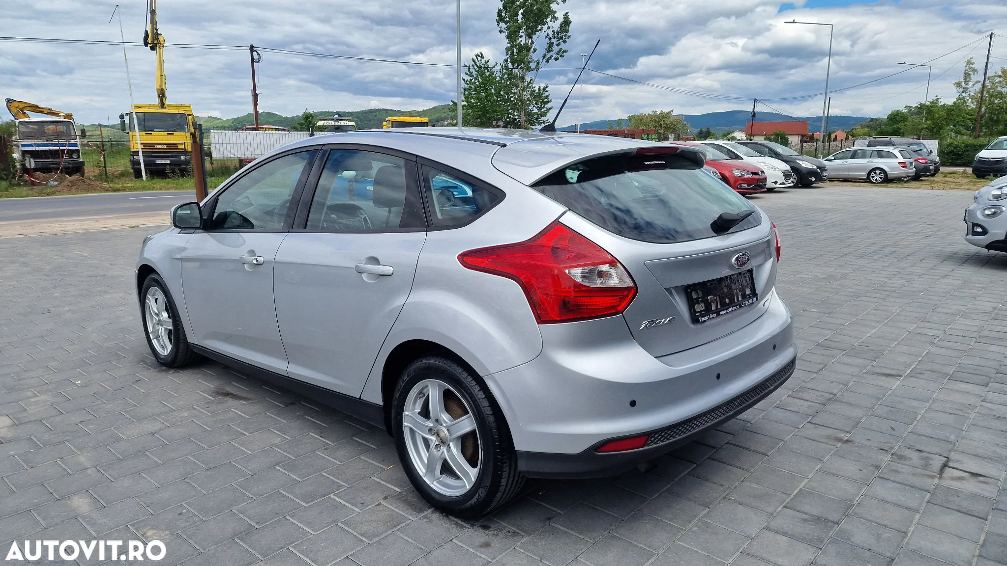 Ford Focus 1.6 TDCi DPF Ambiente - 4