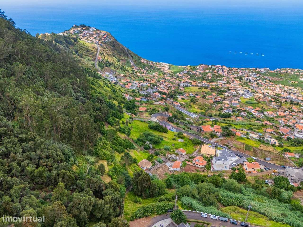 Terreno 1300,23m2 | Arco da Calheta | Construção-17