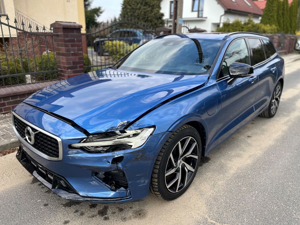 Volvo V60 II T8 AWD Twin Engine Geartronic R-Design 2019
