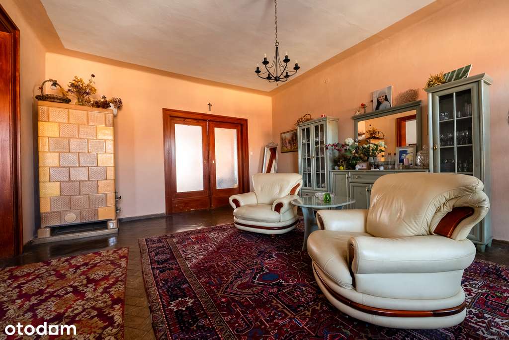 Kamienica 922 m2 pow. mieszkalnej i 340 m2 usł.-3