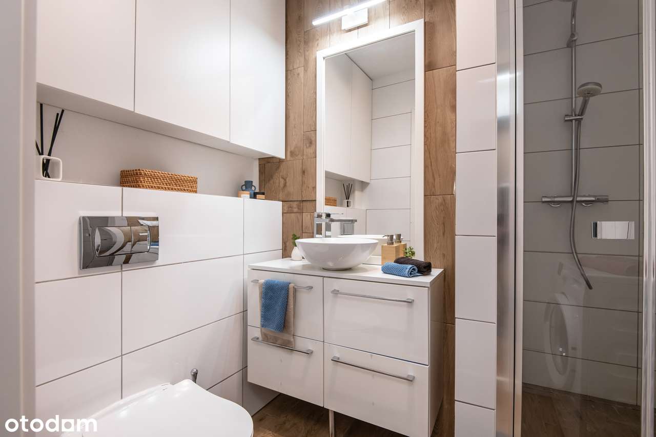 Komfortowa kawalerka na Winogradach z winda-6