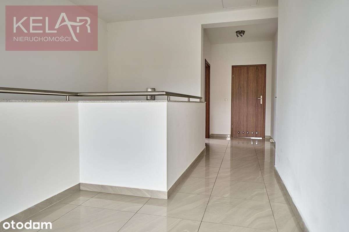 Borek koło szkoły międzynarodowej. Duży, wygodny.-13