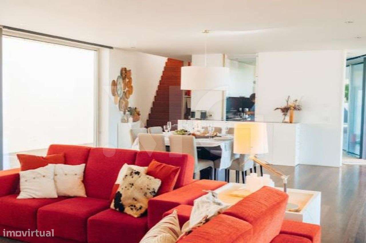 Moradia T4 com jardim, piscina e vistas mar em Cristelo - Caminha-8