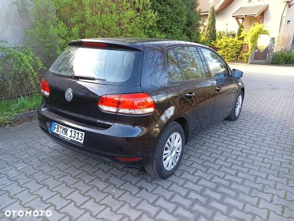 Volkswagen Golf - 4