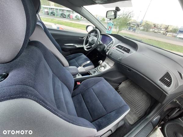 Honda Civic 1.4 Comfort - 13