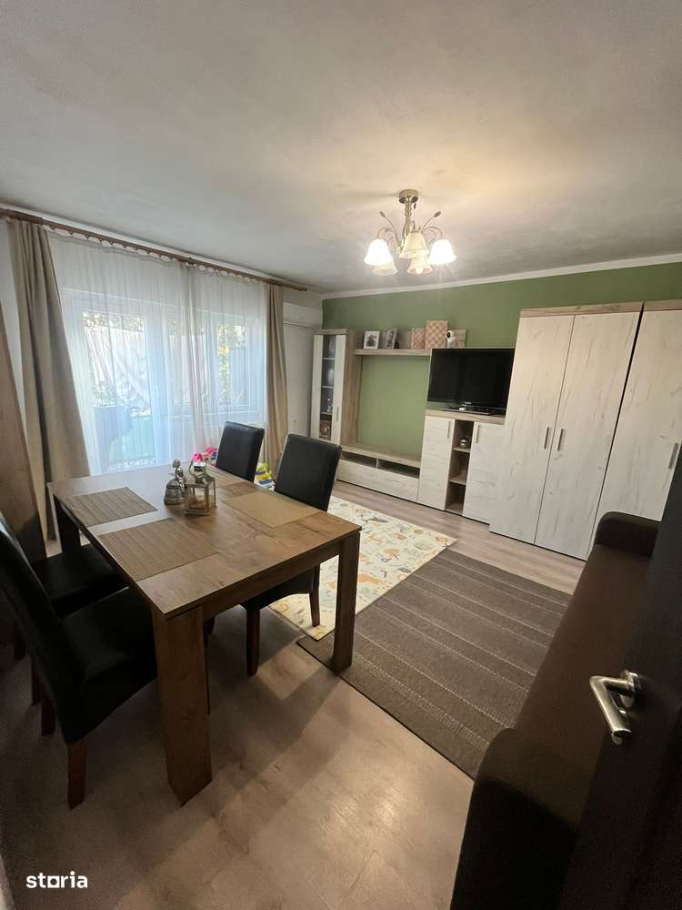 Apartament 3 camere Zona Micro 16-0