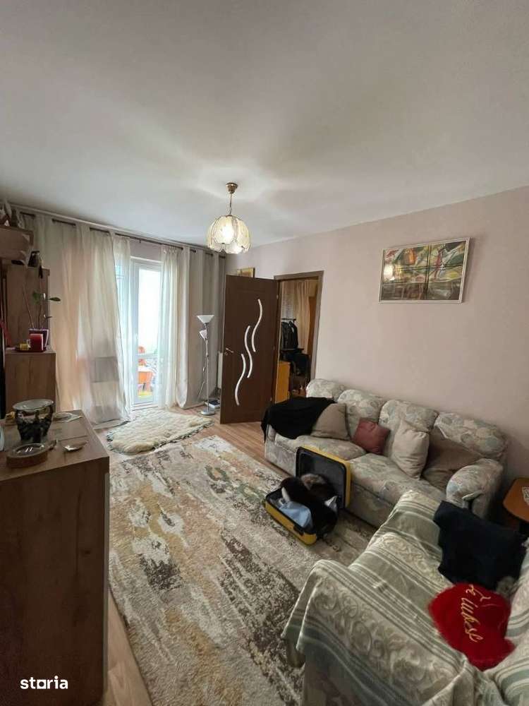 De vanzare 3 camere ,etajul1, mobilat , utilat ,43000 euro - Imagine principală: 5/11