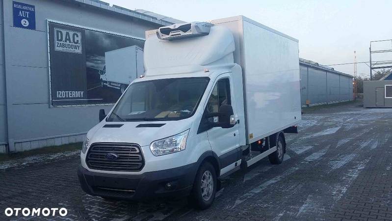 Owiewka, Spoiler dachowy Ford Transit - 2