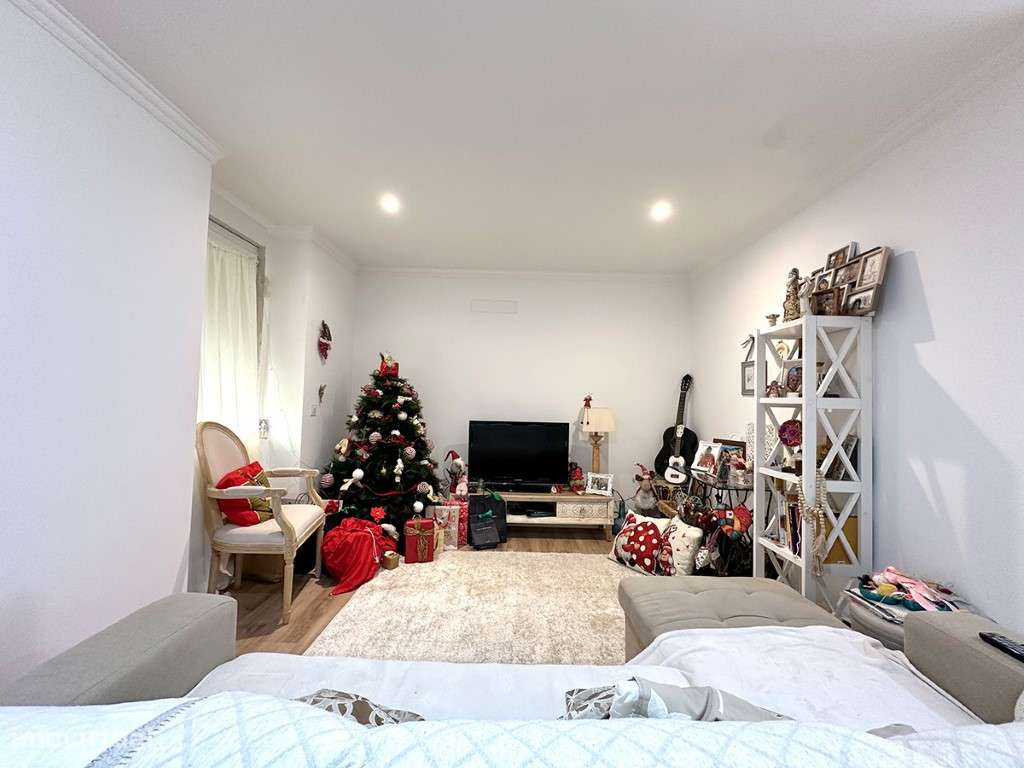 Moradia de Aldeia recuperada no centro de Setúbal - Grande imagem: 5/20