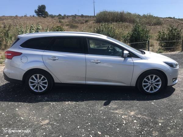 Ford Focus SW 1.5 TDCi Titanium - 4