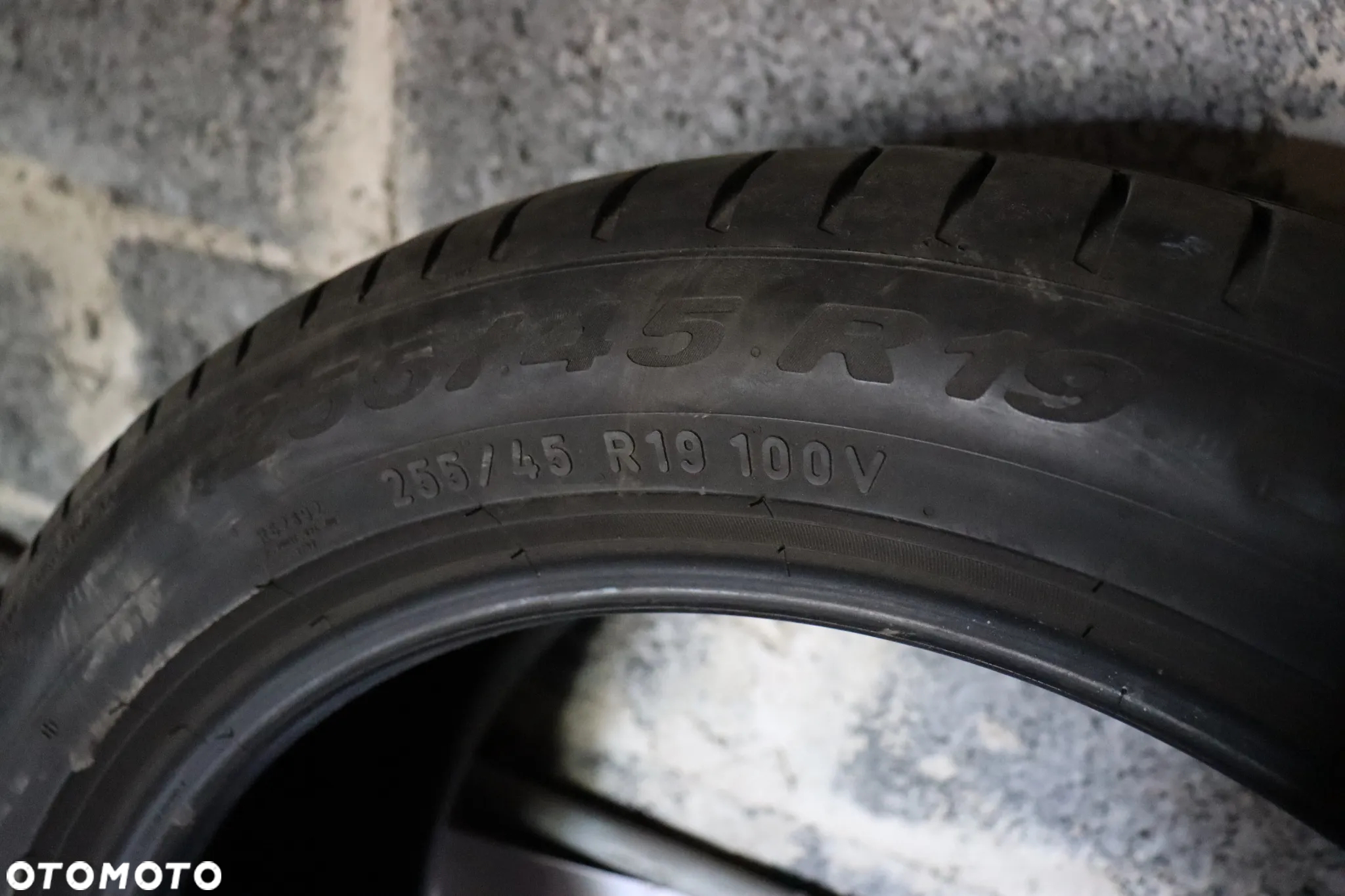 2x 255/45/19 Pirelli Scorpion - 5