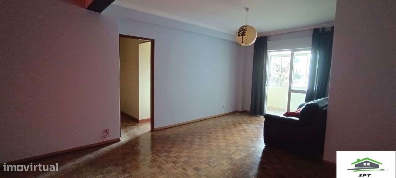 Apartamento T1 2ºAndar Sobralinho - Grande imagem: 3/9