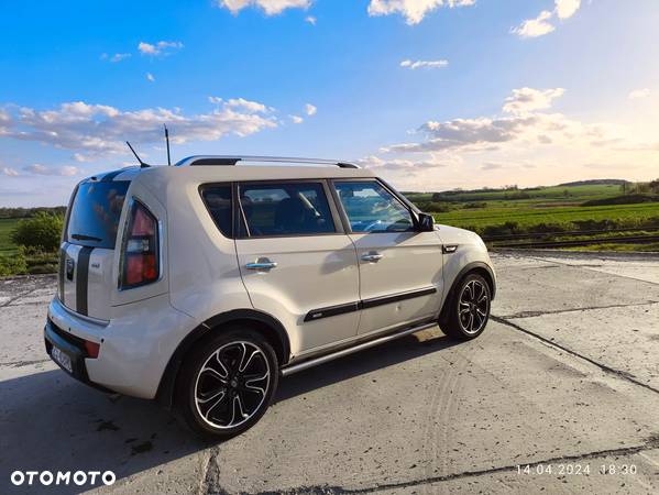 Kia Soul 1.6 CRDi XL EU5 - 11