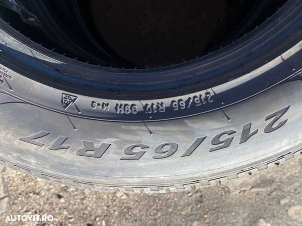 vand 4 anvelope 215/65/17 pirelli de iarnă ca noi - 4