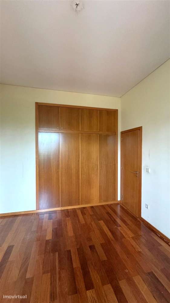 T3 Duplex p/ arrendar – Praia da Granja Arcozelo (disponível a partir - Grande imagem: 4/23