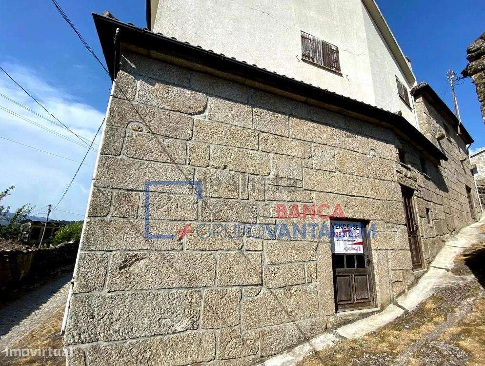 Moradia Rustia T5 - Vila Pouca de Aguiar - Grande imagem: 3/22