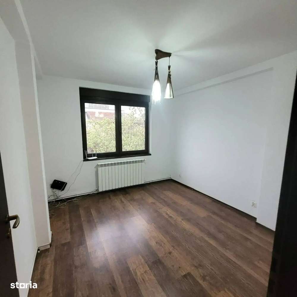 Vila de inchiriat Barbu Vacarescu-Titeica singur curte - Imagine principală: 5/20