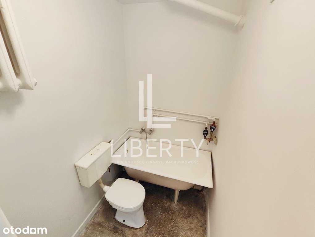 Kawalerka obok Hanza Tower na inwestycję!-4