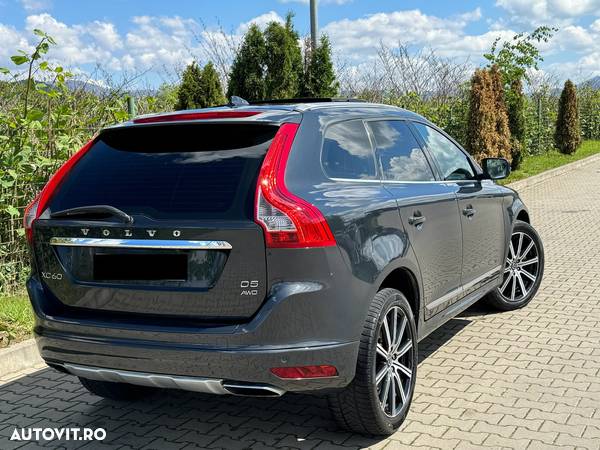 Volvo XC 60 D5 AWD Aut. Summum - 19